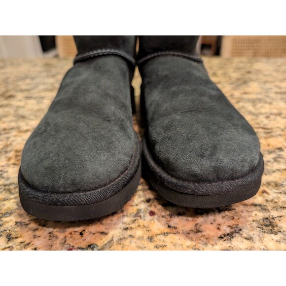 UGG Classic Mini II Boots Womens Size 8 Gray Suede Shearling 1016222 - Picture 3 of 8
